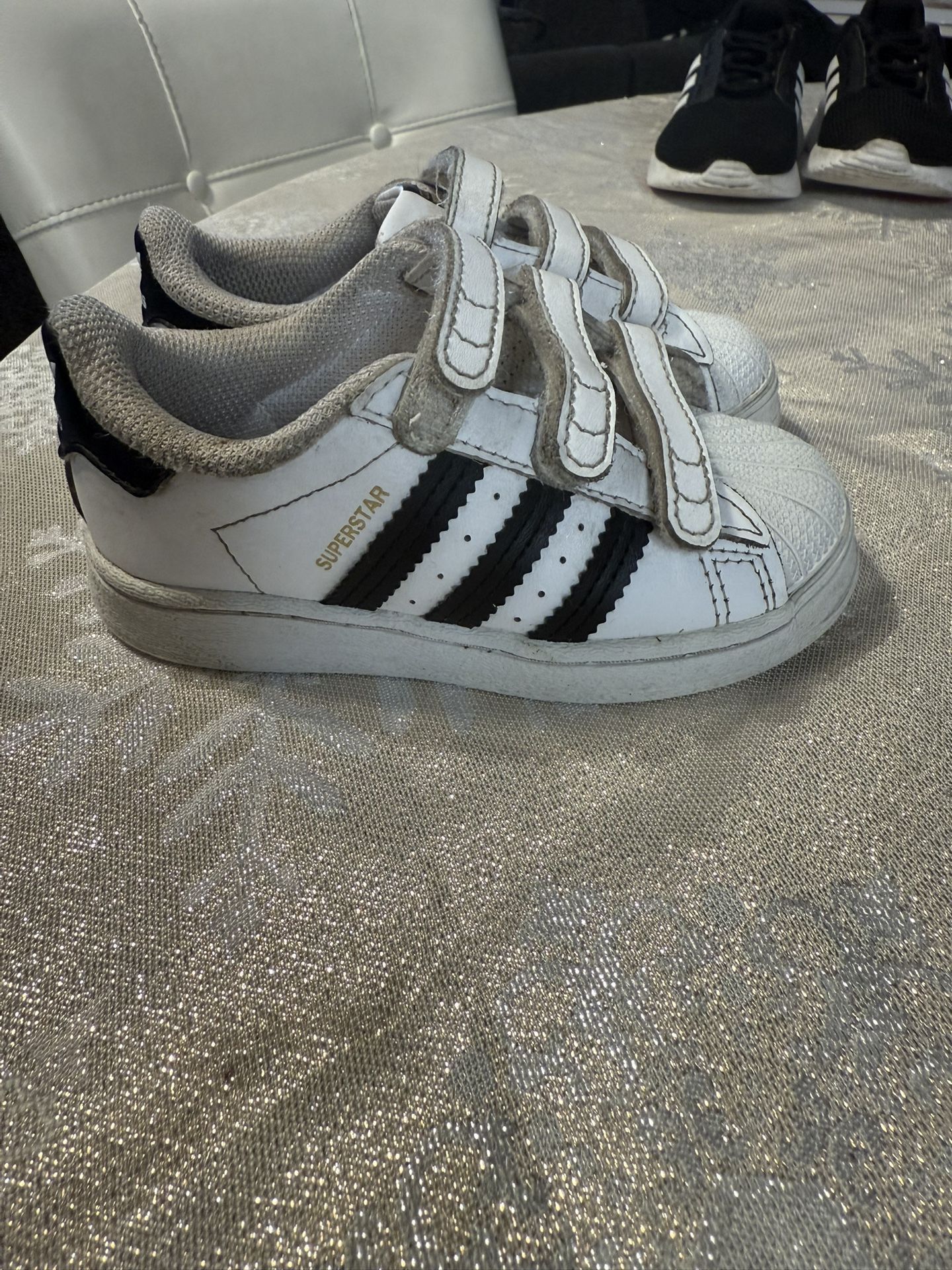 Adidas superstars 7k