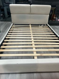 Modern White King Size Bed Frame w/ Built-In Side Storage – Upholstered