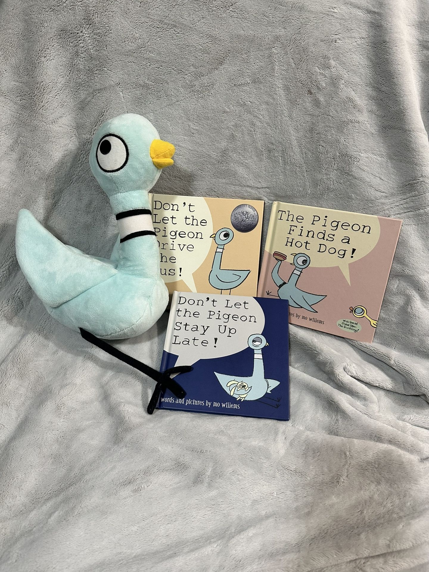 NEW Kohl’s Cares Mo Willems Pigeon Plush and Book Bundle