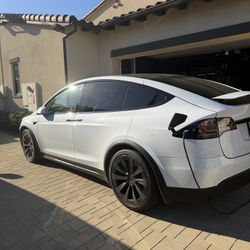 2022 Tesla Model X