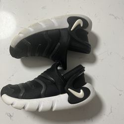Nike Dynamo Toddler 