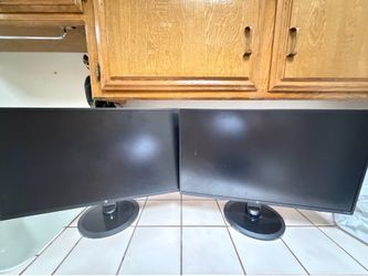 2- 24’ HP Monitor
