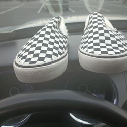 Van Checker  Sneakers 9 1/2  10