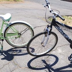 2 Bikes For Sale 20$ Each 1st Come 1st Ssrved