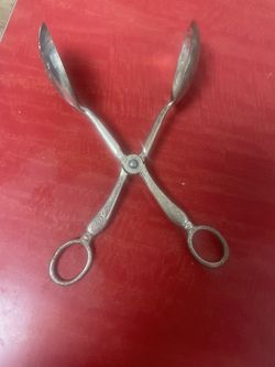 Thistle Pattern Silverplate Antique Tongs