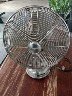 Century hunter fan 12"