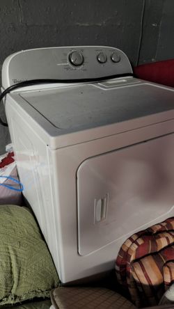 MOVING need to get rid of fast,  Gas Dryer *works perfectly* Sorry about the clutter in the background 