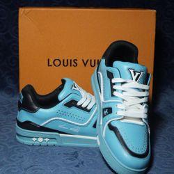 LV Trainer Sneaker