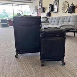 Samsonite Renew 2-piece Softside Luggage Set (Black, Dark Blue)
