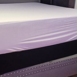 Queen Bed