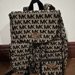 michel kors backpack and wallet 