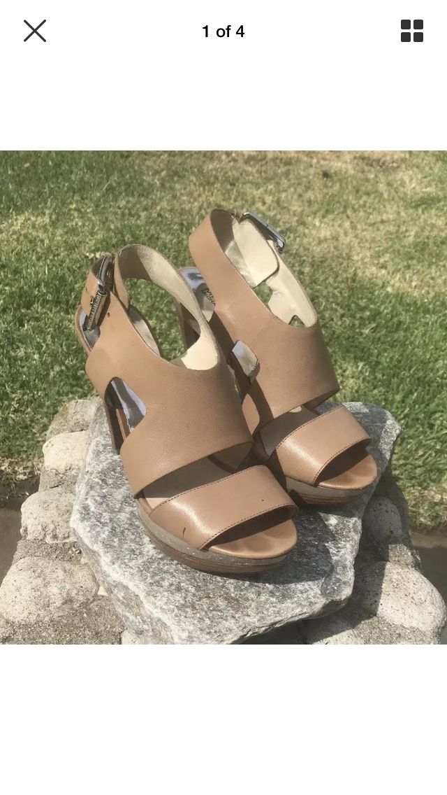 Michael Kors Carla Heels 8.5