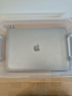Macbook Pro 2020 Intel 8gb RAM, 256gb SSD