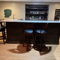 Fully Constructed Bar w/ 6 Chairs