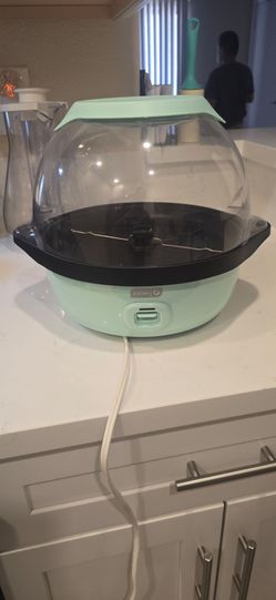 Dash popcorn maker