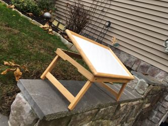 adjustable bed tray