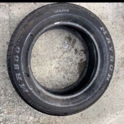 1 Only - 235/60r18 Tire 90% Treads !!!!!!!