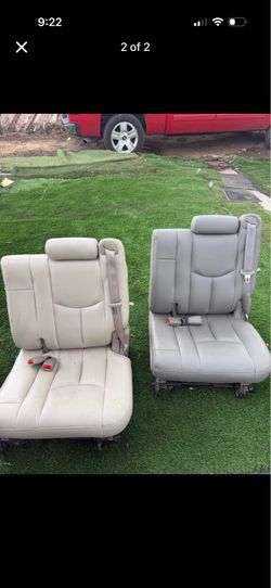 2004 Chevrolet Tahoe Seats