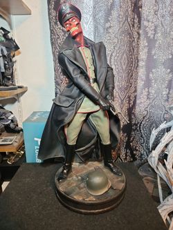 Red Skull Statue