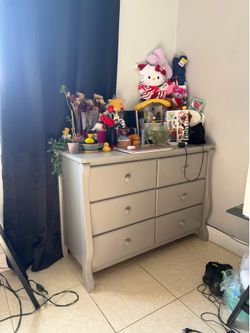 Free Dresser