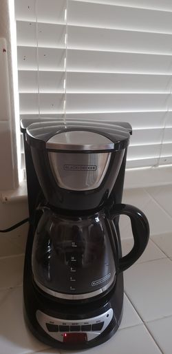 Black and Decker 12 cup coffee maker