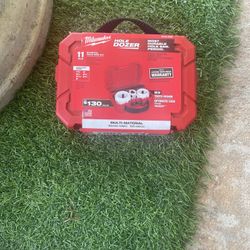 Milwaukee (contact info removed)0 Hole Dozer - 11 pieces