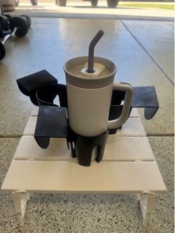 3-40oz universal vehicle cup holder