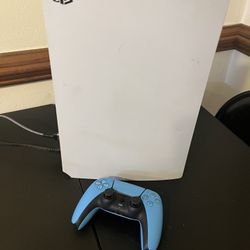 ps5 and blue controller 