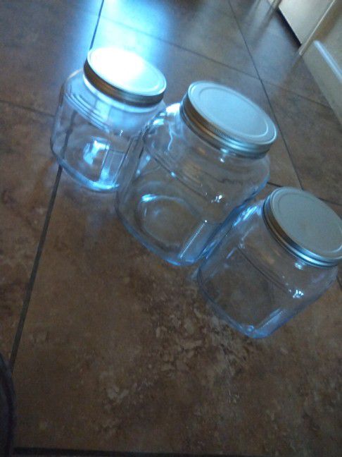 3 Jars Can Be Used For Anything