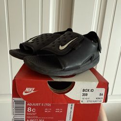 Kids Black Nike Sandals Size 8c