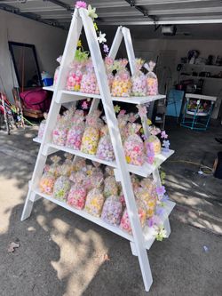 White display stand
