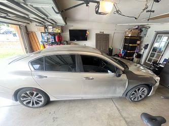 Honda Accord Sedan