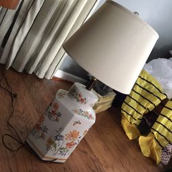 Flowered Ceramic Table Lamp 