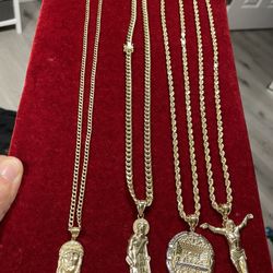 10k Gold Necklaces 