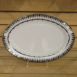 Grace Teaware _ Porcelain Platter / Plate - $19.99 ( NEW ) dinnerware, kitchenware. Black / Gold / Silver