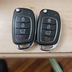 Original 2019 Hyundai Tucson Key Fob