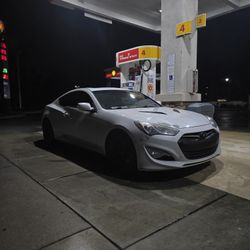 2013 Hyundai Genesis Coupe