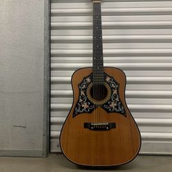 1970s Vintage Acoustic Guitar