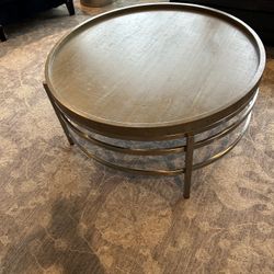 Round Coffee Table 