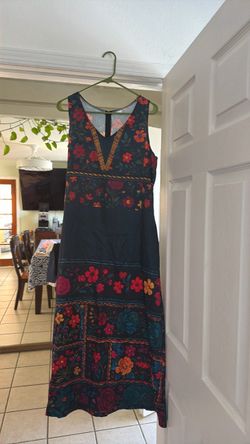 Women’s Dress