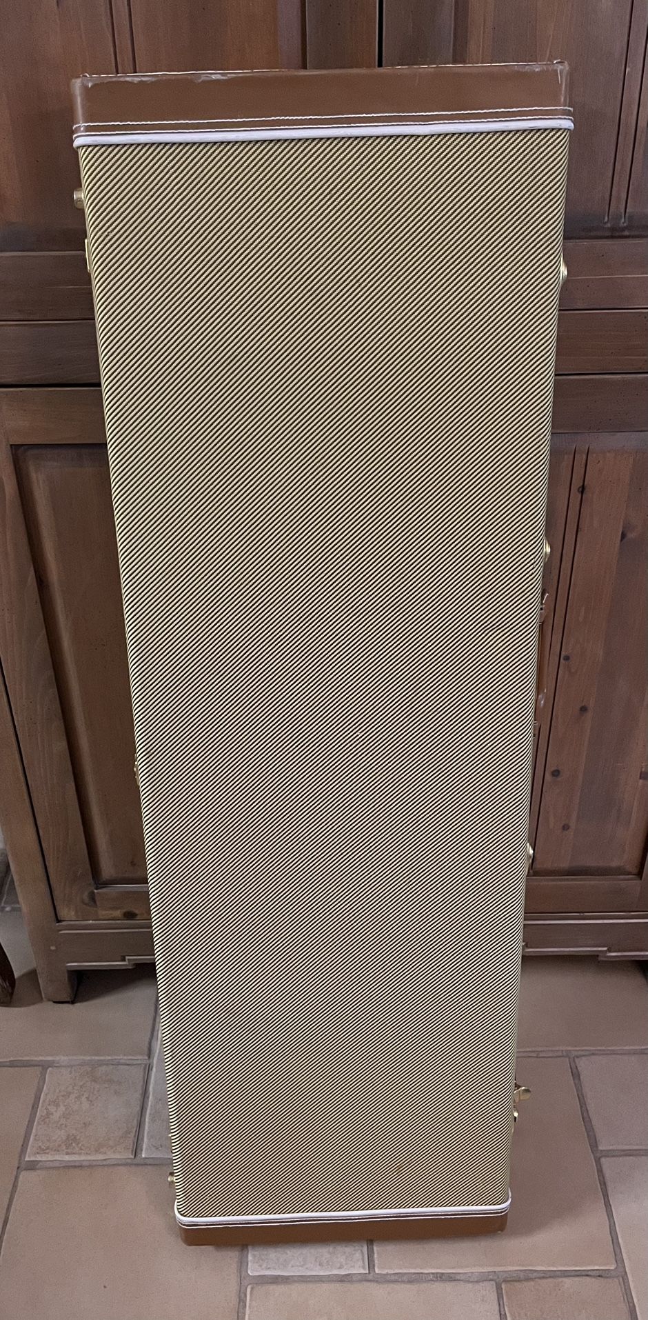 Fender Style Bass Guitar Case Tweed