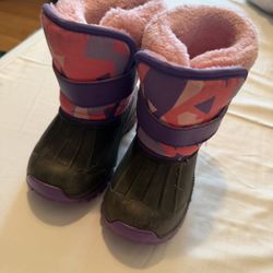 Toddler Snow Boots Size 9.5