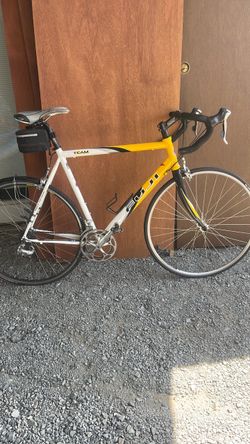 FUJI RACE DESIGN TEAM