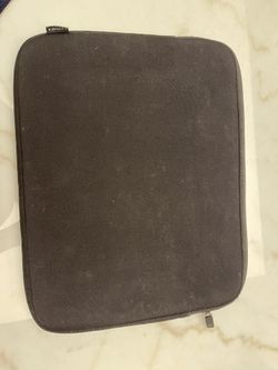 2 laptop cases