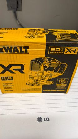Dewalt DCS334B20 V XR jigsaw