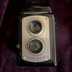 1950s Re-flex 2 Camera 