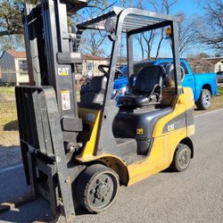 2008 Cat Forklift 
