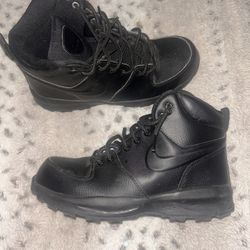 Nike Leather Boots
