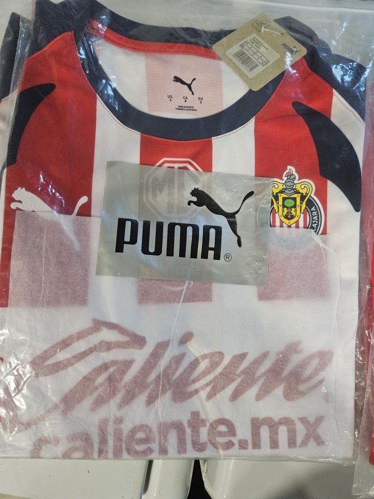 CHIVAS GUADALAJARA SOCCER JERSEY $45, CASH PLEASE