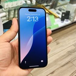 iPhone 15 128GB Unlocked 